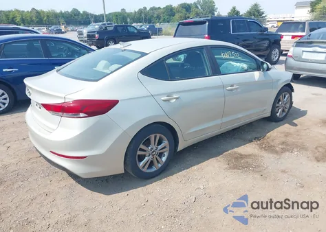 2017 Hyundai Elantra Se z USA, uszkodzony, nr VIN KMHD84LF1HU144335